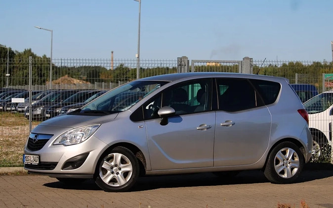 Opel Meriva cena 18900 przebieg: 188000, rok produkcji 2011 z Margonin małe 466